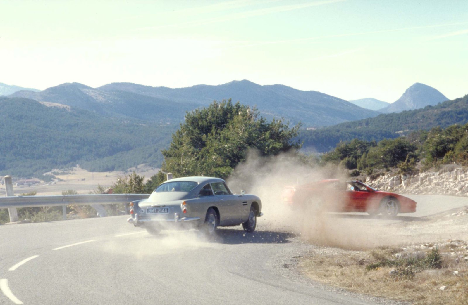 James Bond car chase